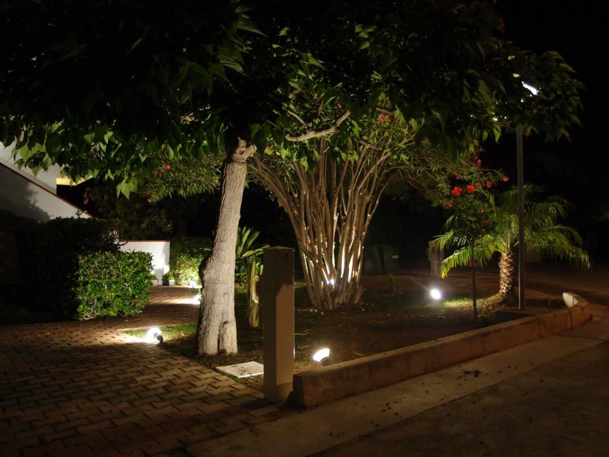 Sulle Tracce Di Montalbano Villa Ragusa Exterior foto